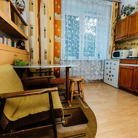 Feel The Old Socialist Style Apartment Kraków Eksteriør billede